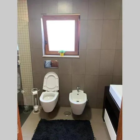 Ideal Oceanside Vacation House With Pool & Ofir 펜션 *